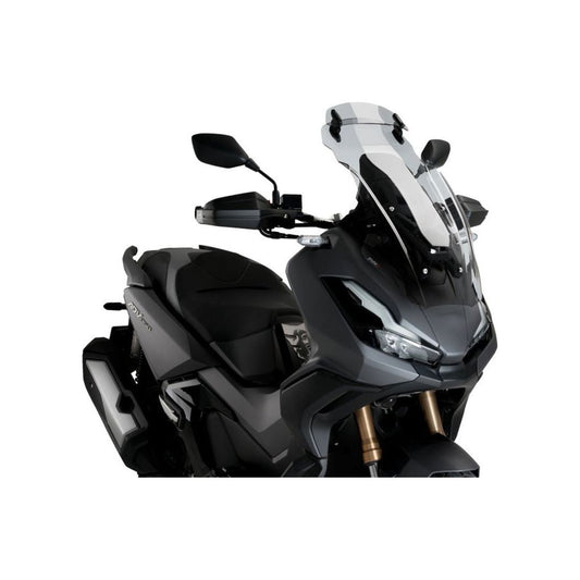 Touring de fenêtre de remplacement avec fenêtre de fixation