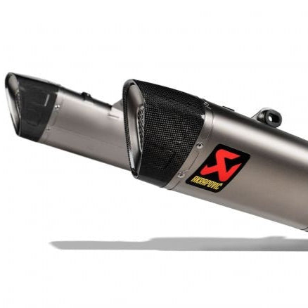 PAIRE DE SILENCIEUX AKRAPOVIC SLIP ON EN TITANE DUCATI HYPERMOTARD 698 MONO / RVE 2024