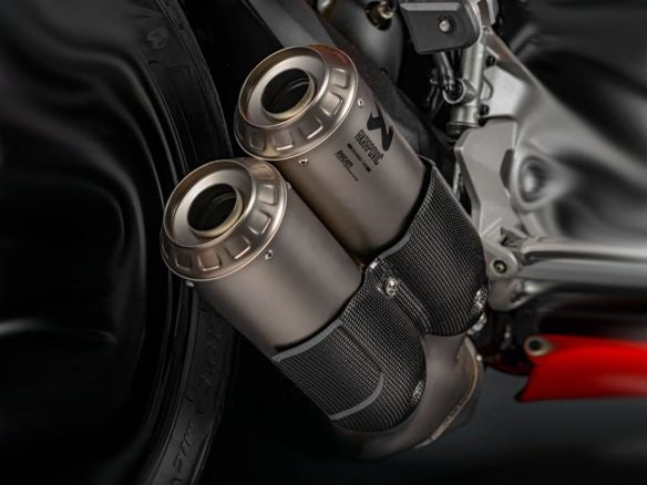 PAIRE DE SILENCIEUX AKRAPOVIC EN TITANE DUCATI PANIGALE SUPERSPORT / S 17-20 OFFICIEL DUCATI