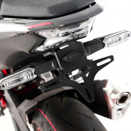 PLAQUE D'IMMATRICULATION R&G KAWASAKI Z900 2017-2024