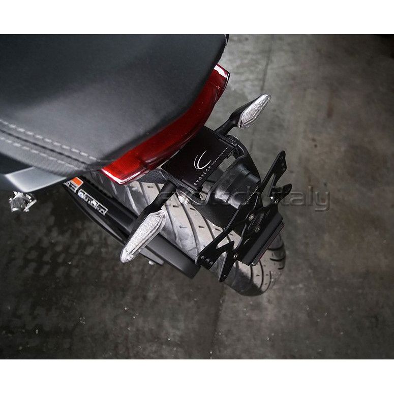 Support de plaque d'immatriculation Evotech Honda CBR650R / CB650R '21-