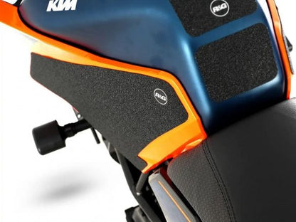 KIT DE 2 AUTOCOLLANTS ANTIDÉRAPANTS POUR PROTECTION DE RÉSERVOIR R&amp;G KTM DUKE 125 / 250 / 390 2024 